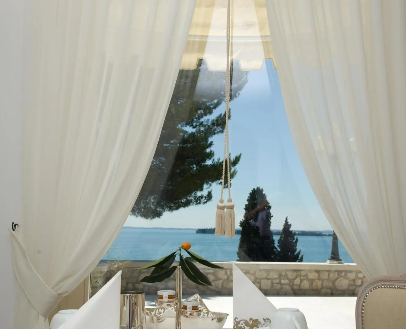 Hotel Villa Florida & Suite Apartments Gardone Riviera