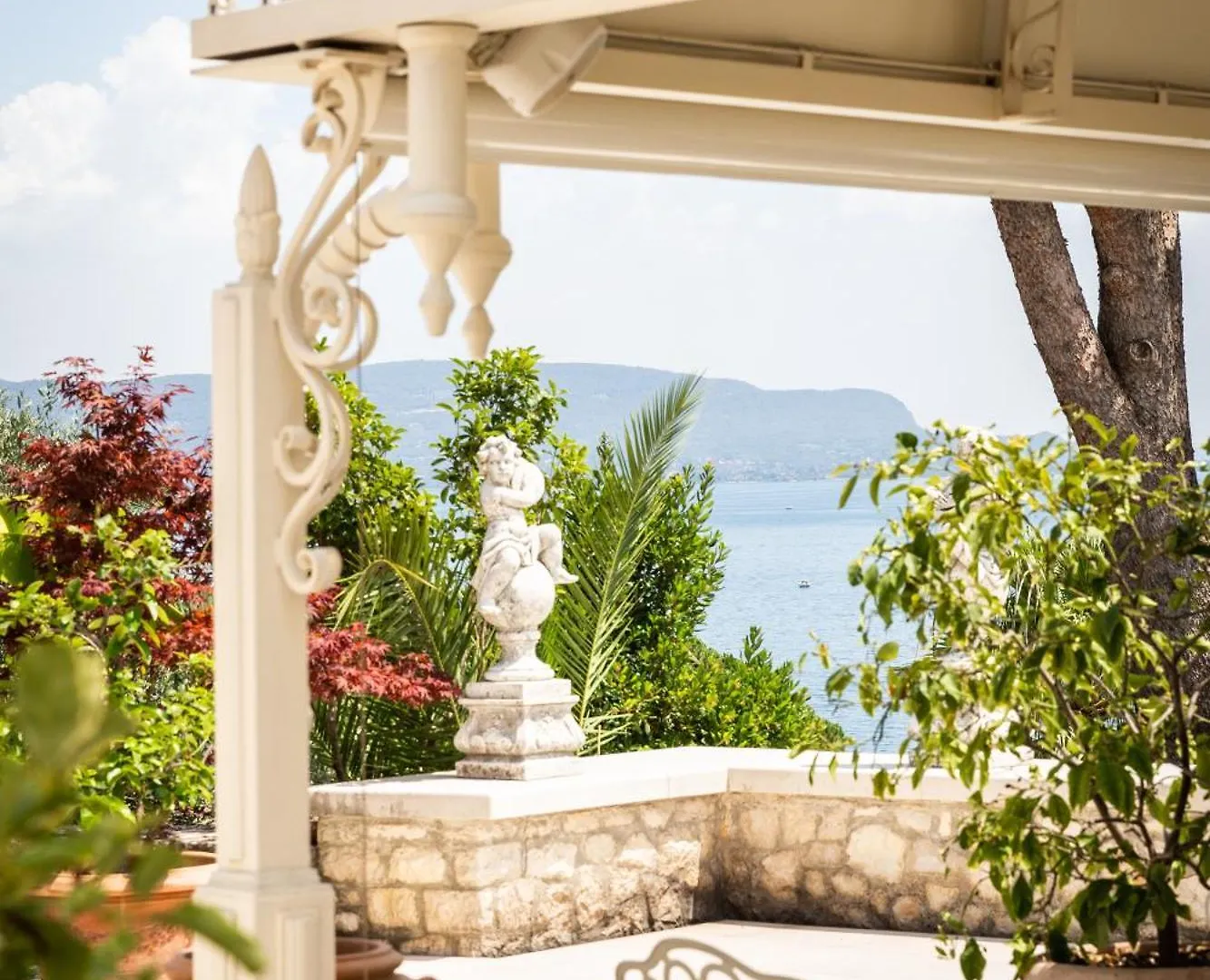 Hotel Villa Florida & Suite Apartments Gardone Riviera