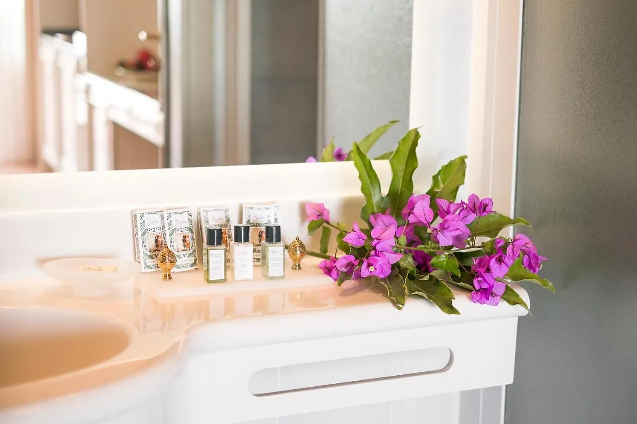 Hotel Villa Florida & Suite Apartments Gardone Riviera