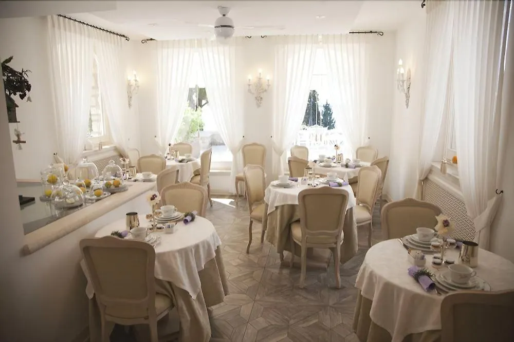 Hotel Villa Florida Suites&Suite Apartments Gardone Riviera Italia