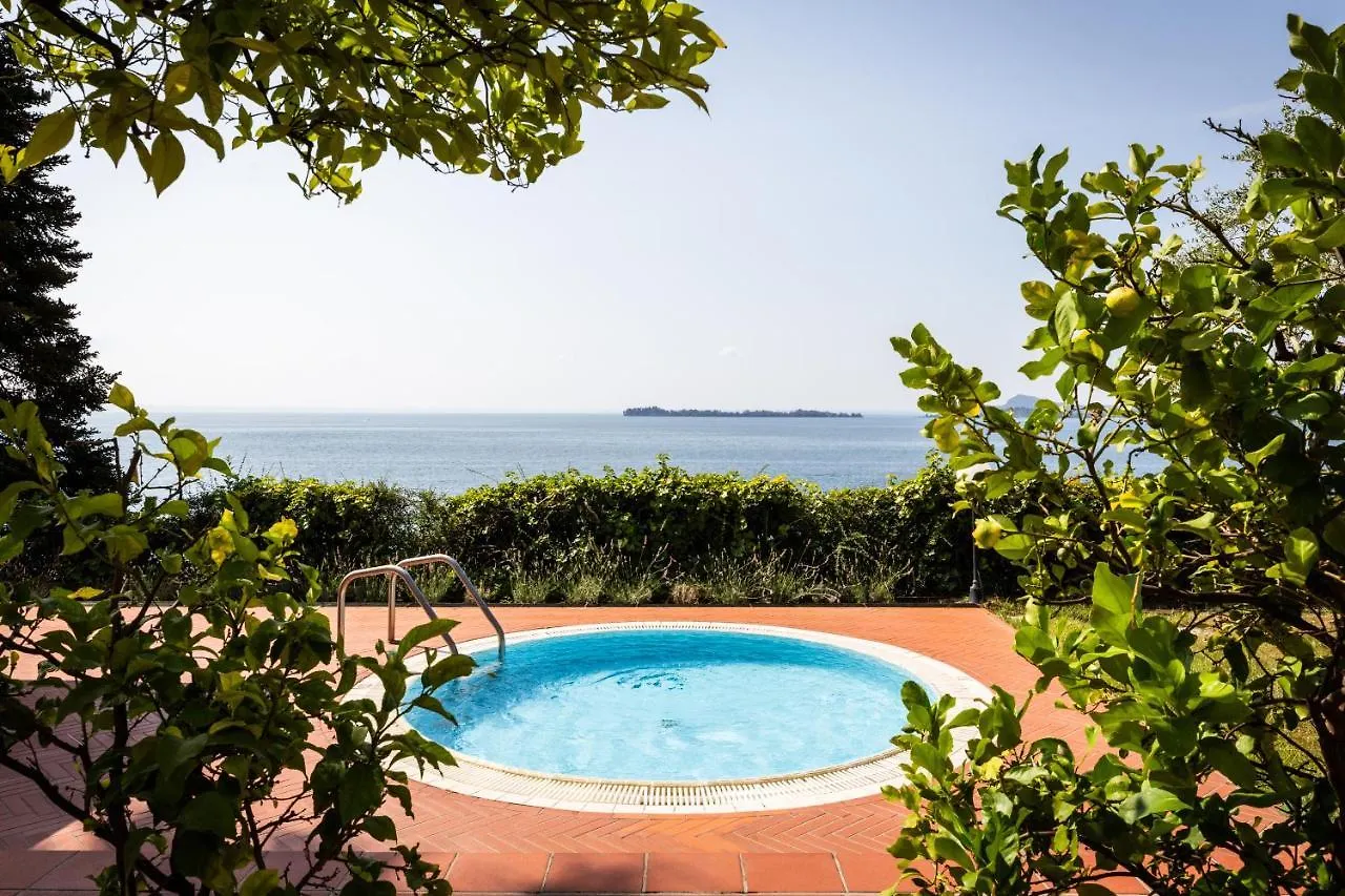 Hotel Villa Florida Suites&Suite Apartments Gardone Riviera