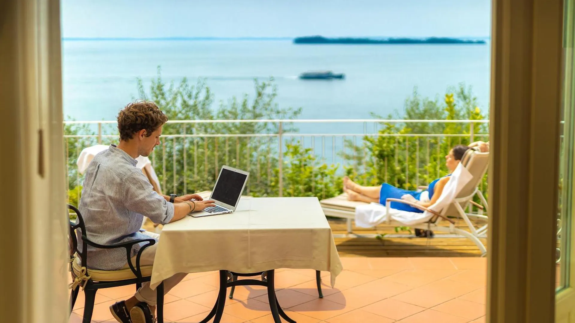 Hotel Villa Florida Suites&Suite Apartments Gardone Riviera 4*,  Italia