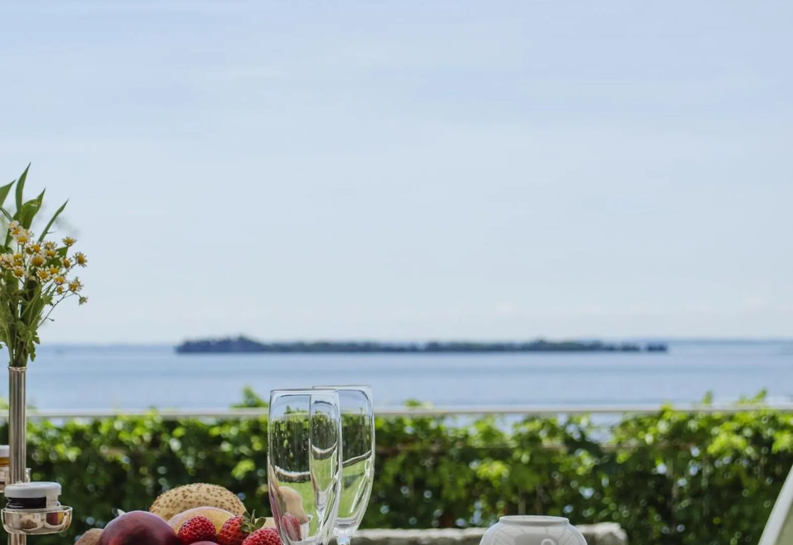 Hotel Villa Florida Suites&Suite Apartments Gardone Riviera 4*,