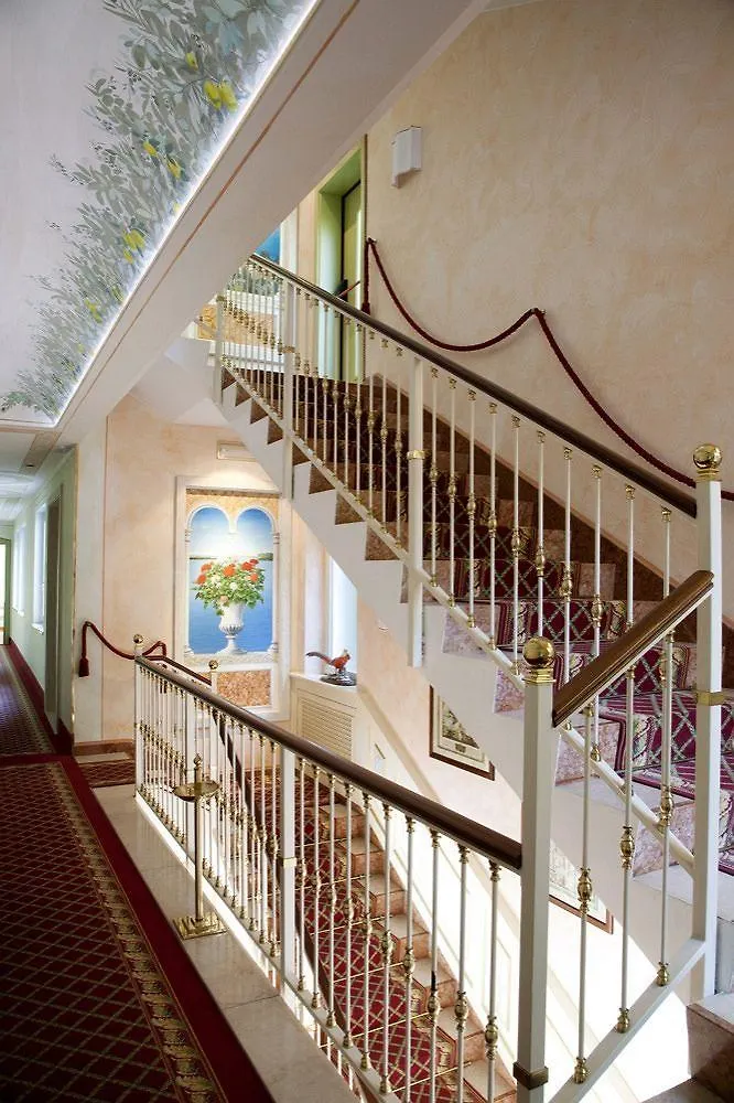 ****  Hotel Villa Florida & Suite Apartments Gardone Riviera Italy